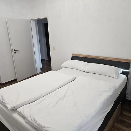 公寓 Ferienwohnung/monteurwohnung 明登